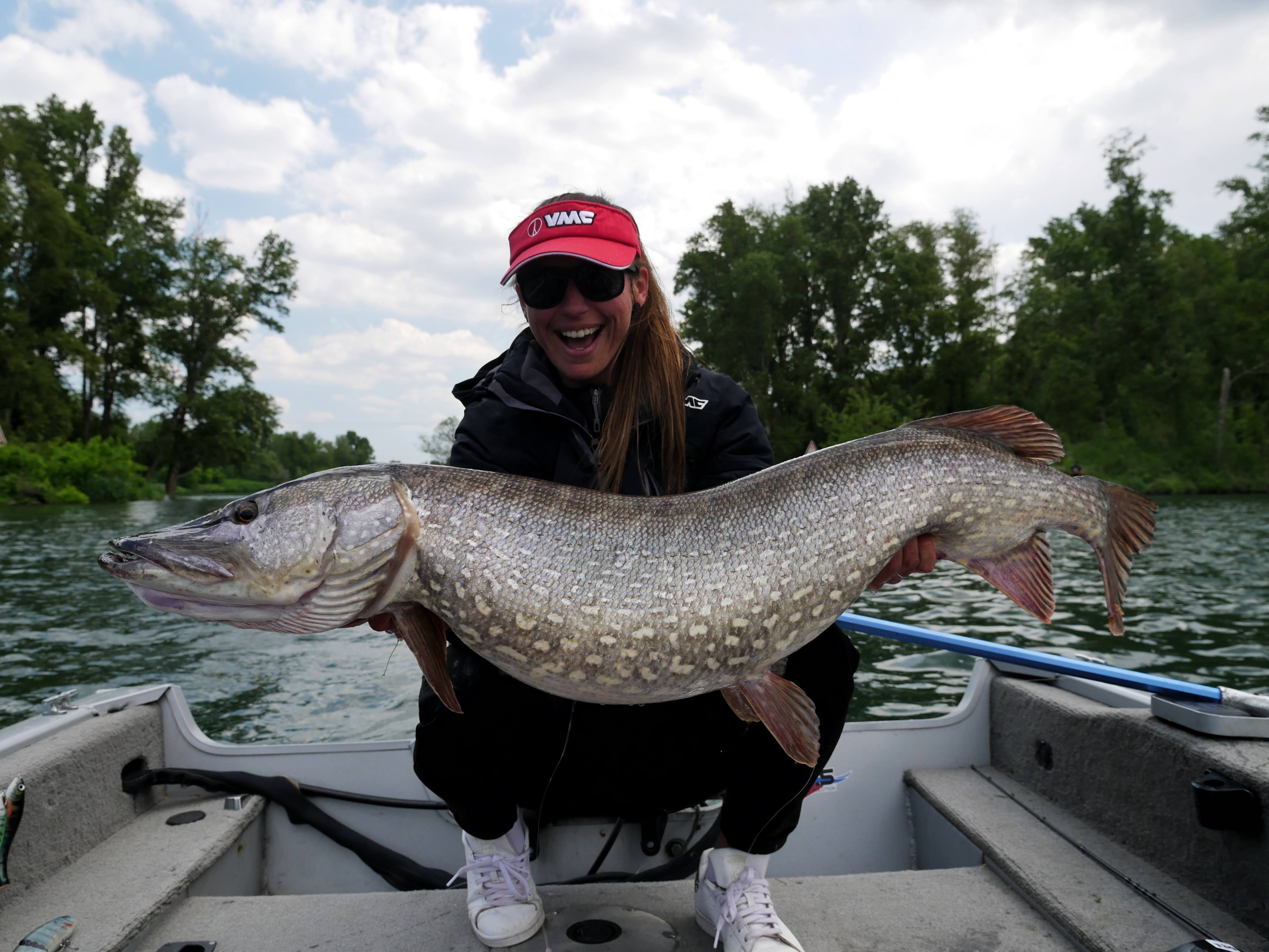 Ouverture de la pêche du brochet, la journée de Mel. 