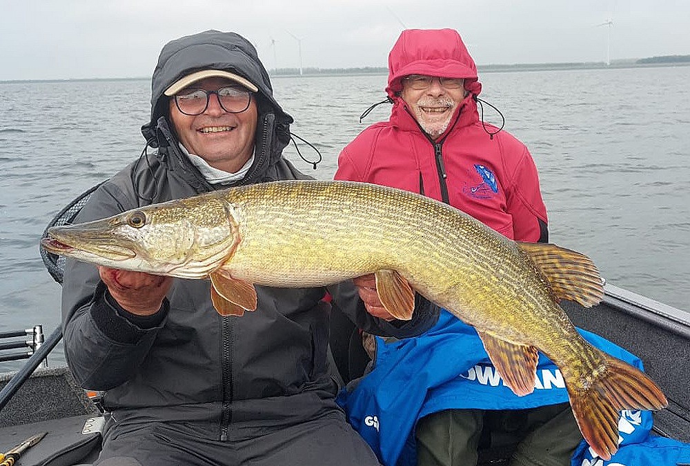 Canne à pêche sur mesure - Haut de Gamme - Intense MB767- Black Bass -  Brochet